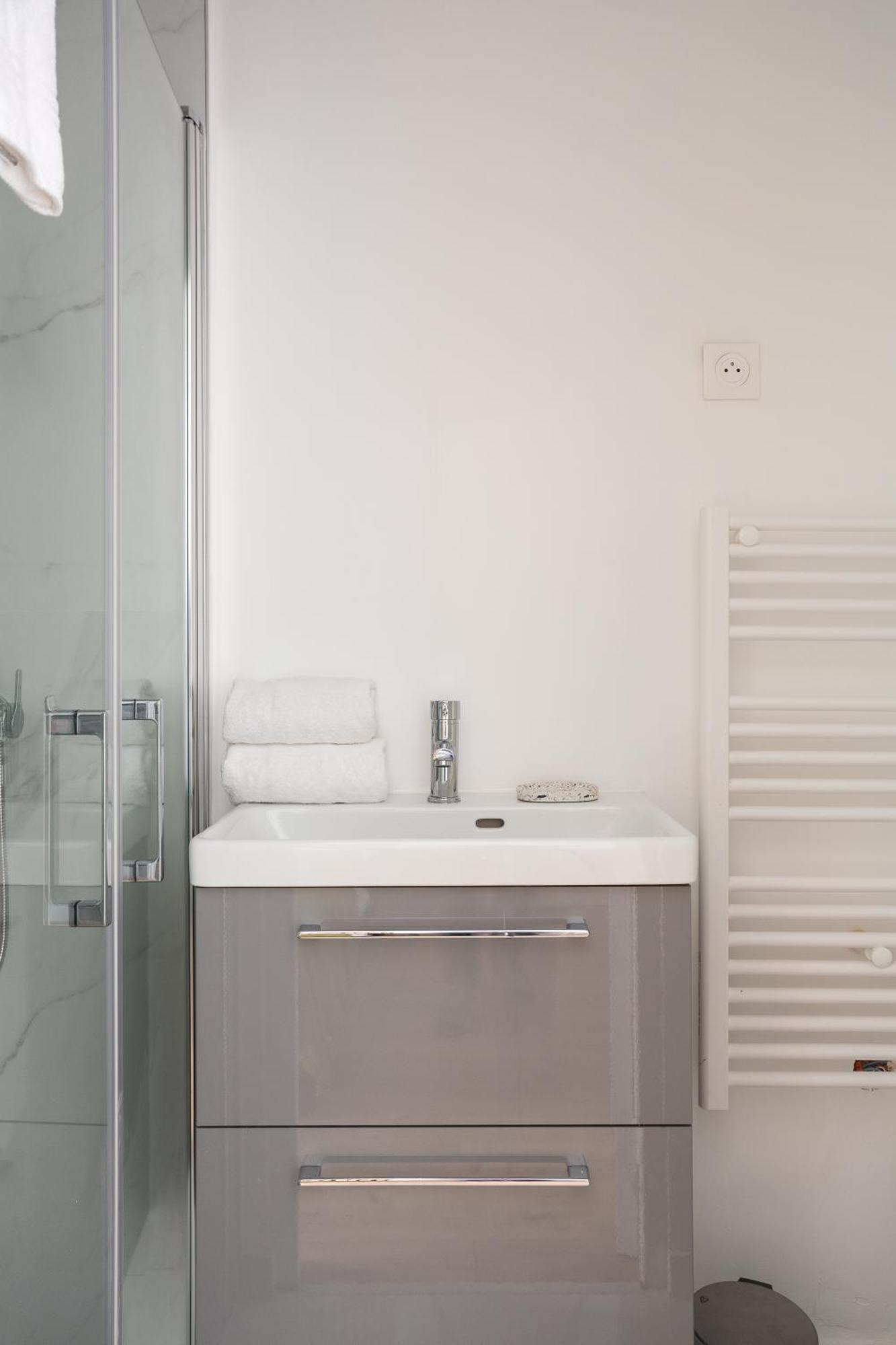 Maison Geranium Paris Bagian luar foto